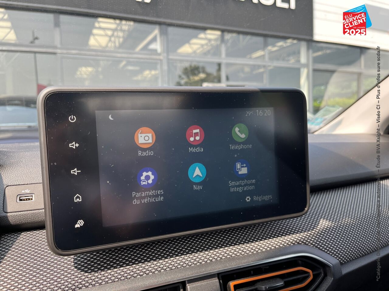 Véhicule d'occasion DACIA SANDERO 1.0 ECO-G 100CH STEPWAY CONFORT -22 ATTELAGE chez Toyota Verdun