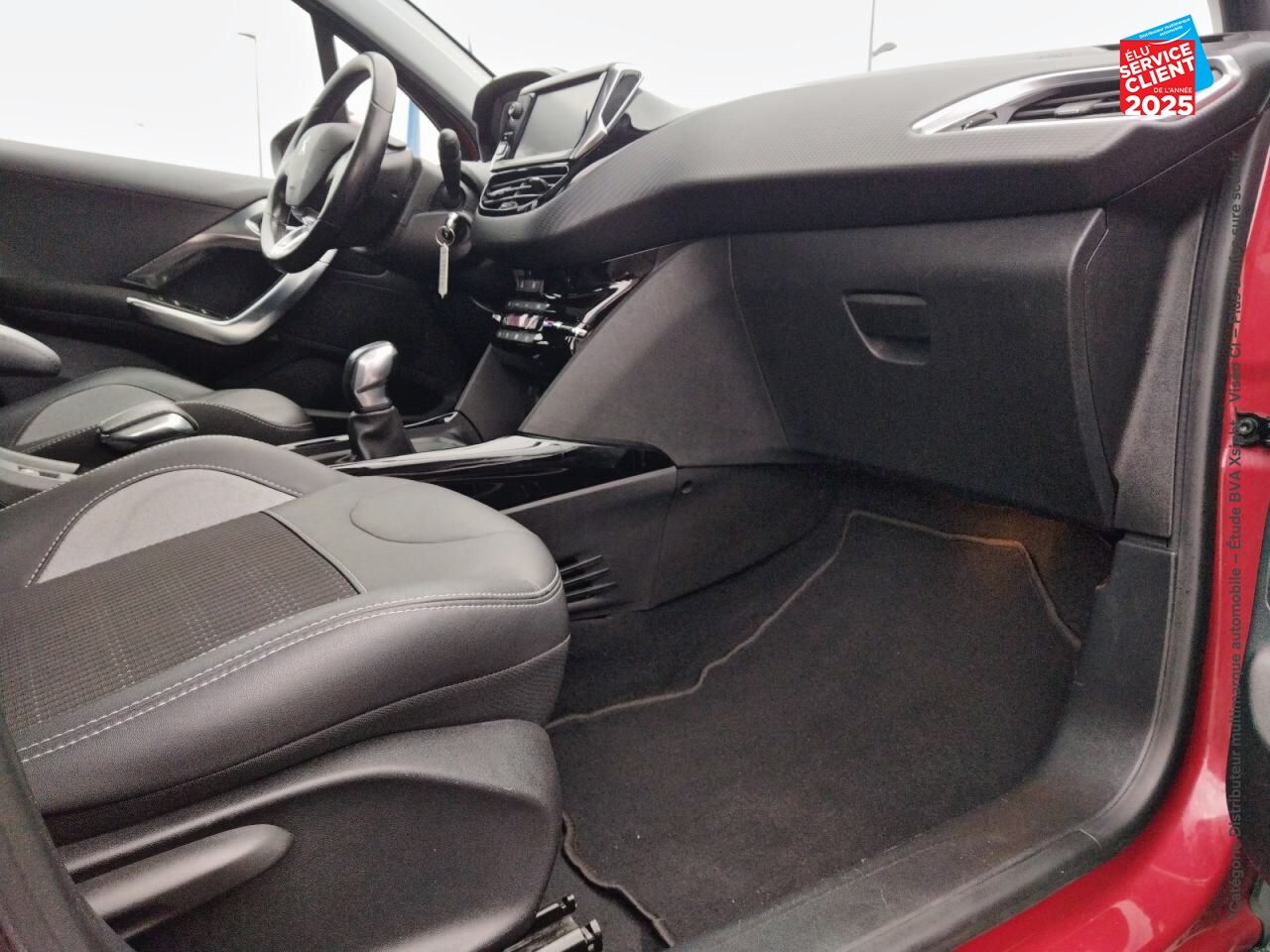 Véhicule d'occasion PEUGEOT 2008 1.2 PURETECH 110CH ALLURE SS chez Opel Verdun