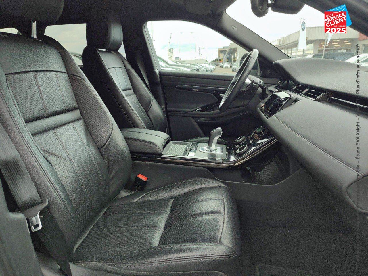 Véhicule d'occasion LAND-ROVER RANGE ROVER EVOQUE 2.0 D 180CH R-DYNAMIC SE AWD BVA chez Renault Saint-Louis