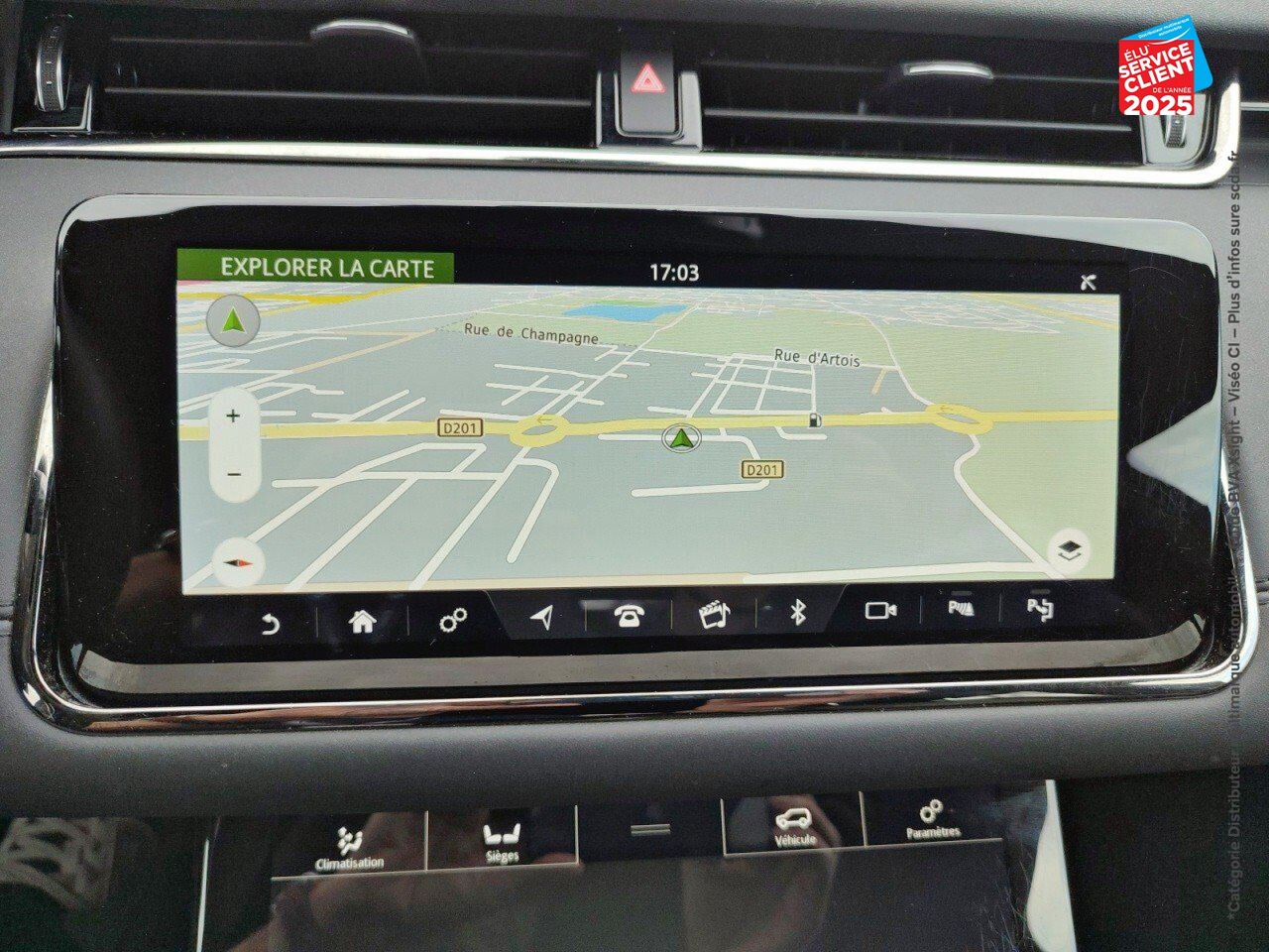 Véhicule d'occasion LAND-ROVER RANGE ROVER EVOQUE 2.0 D 180CH R-DYNAMIC SE AWD BVA chez Renault Saint-Louis