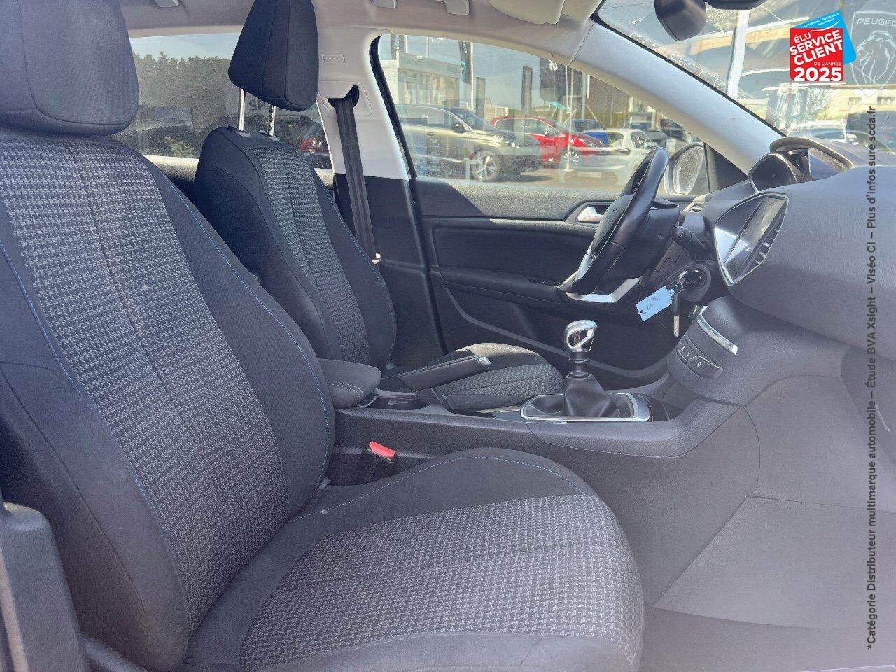 Véhicule d'occasion PEUGEOT 308 1.2 PURETECH 130CH 6.C S/S STYLE RADAR AR CARPLAY chez Renault Saint-Louis