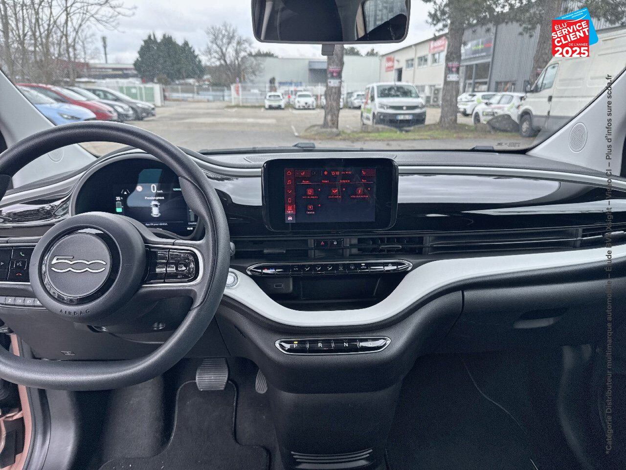 Véhicule d'occasion FIAT 500 E 95CH ACTION PLUS STEP1 chez Hyundai Chalons