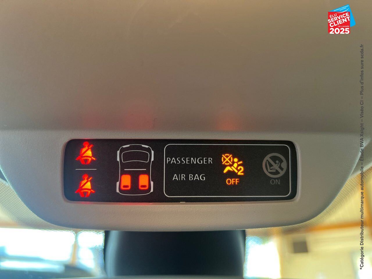 Véhicule d'occasion RENAULT TWINGO E-TECH ELECTRIC EQUILIBRE R80 ACHAT INTEGRAL chez Toyota Metz