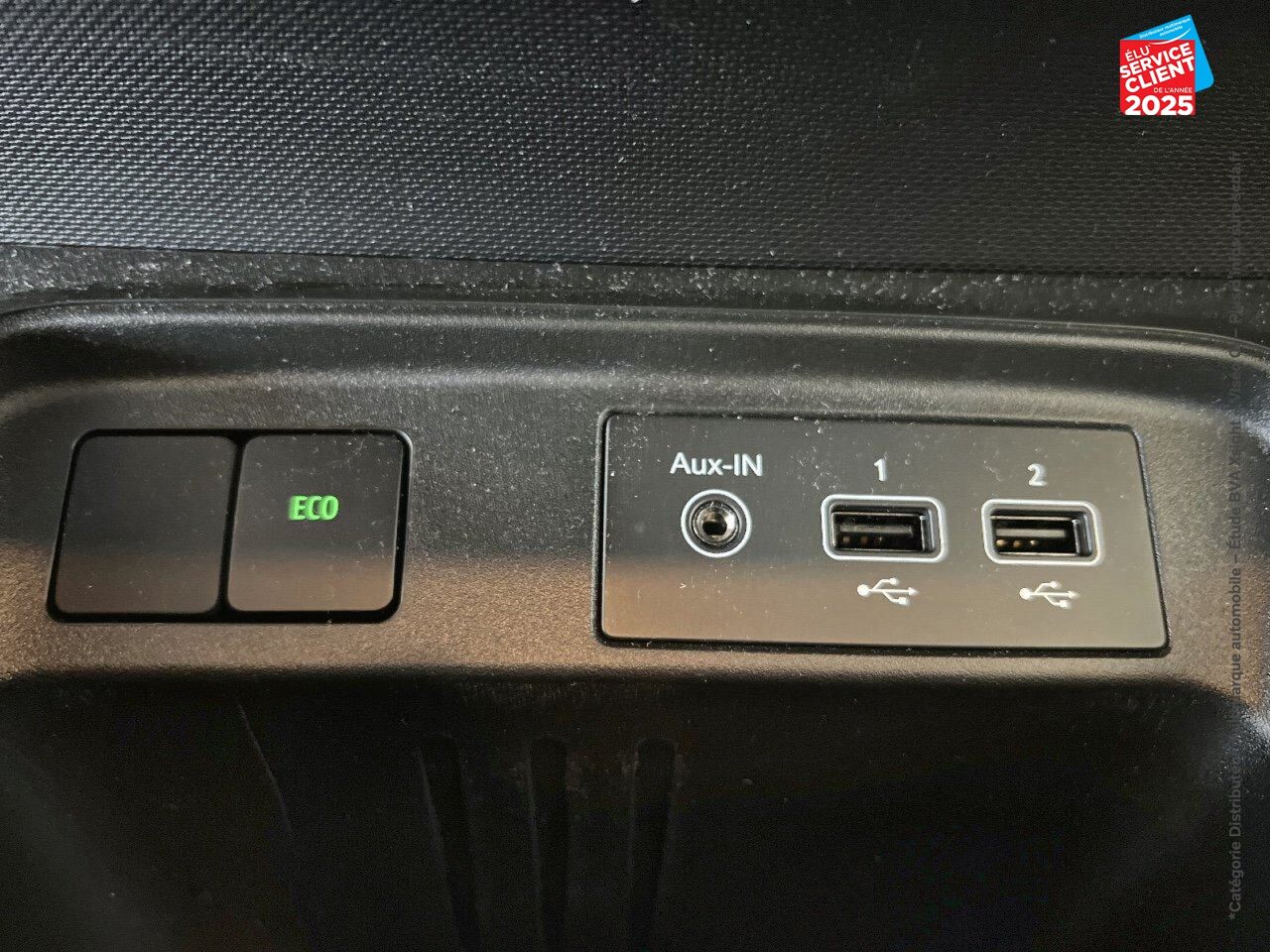 Véhicule d'occasion RENAULT TWINGO E-TECH ELECTRIC EQUILIBRE R80 ACHAT INTEGRAL chez Toyota Metz