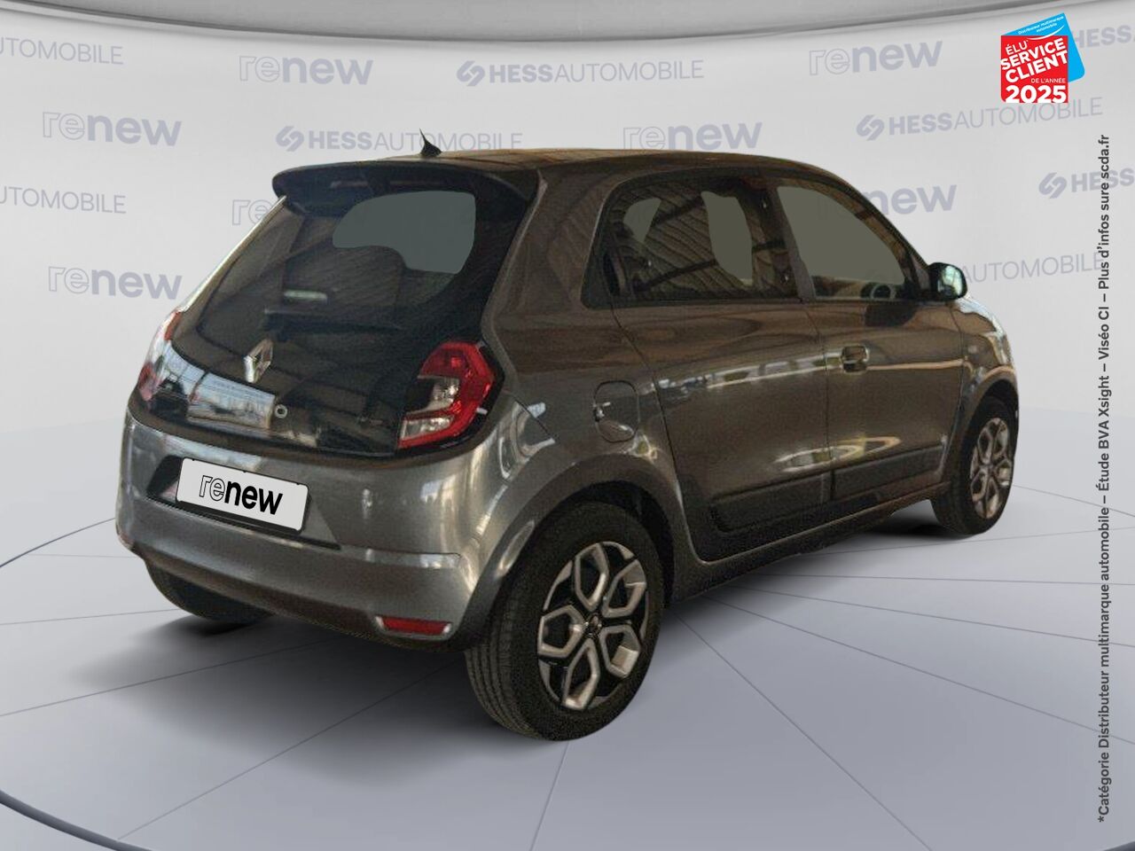 Véhicule d'occasion RENAULT TWINGO E-TECH ELECTRIC EQUILIBRE R80 ACHAT INTEGRAL chez Toyota Metz