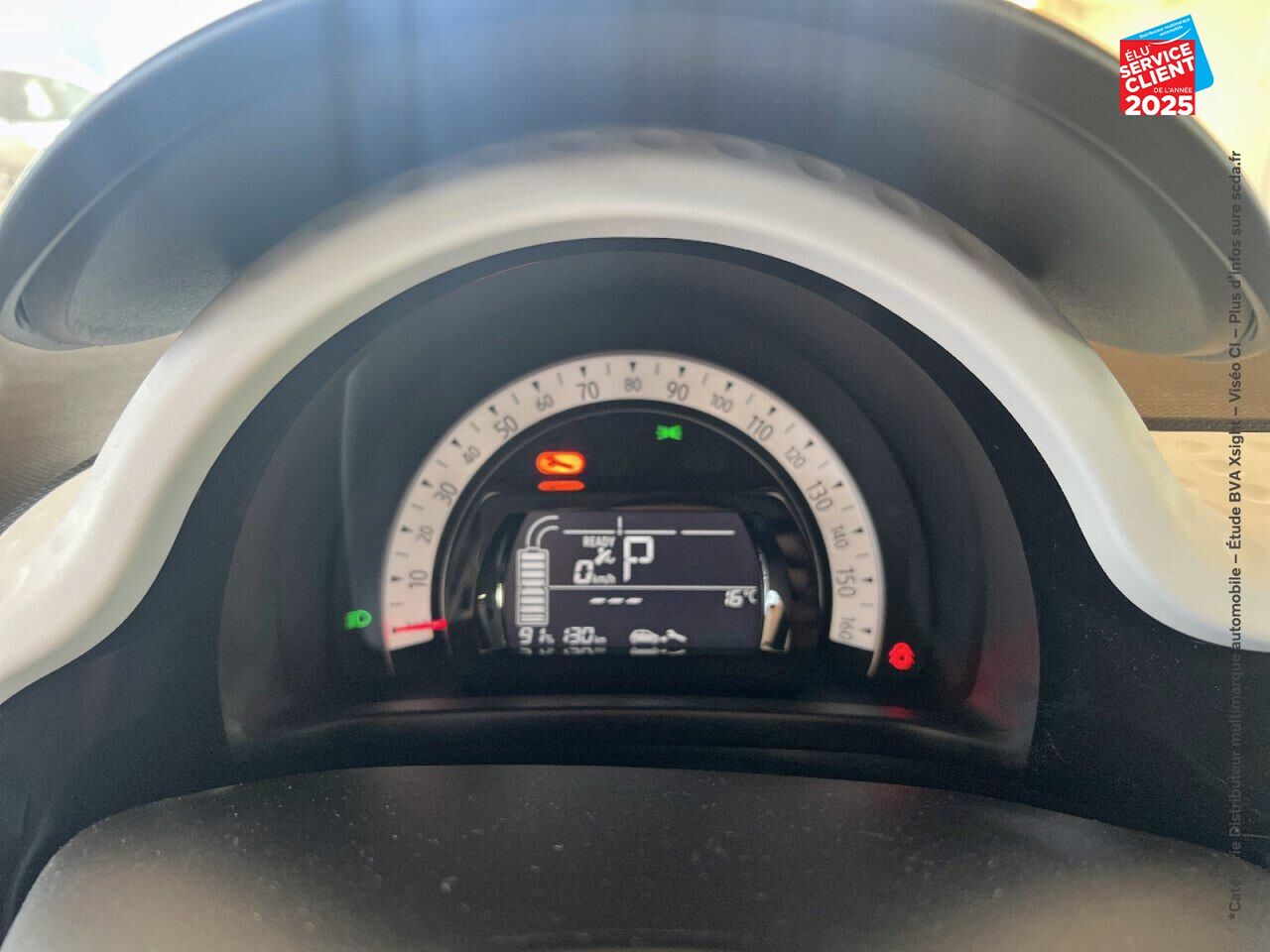 Véhicule d'occasion RENAULT TWINGO E-TECH ELECTRIC EQUILIBRE R80 ACHAT INTEGRAL chez Toyota Metz