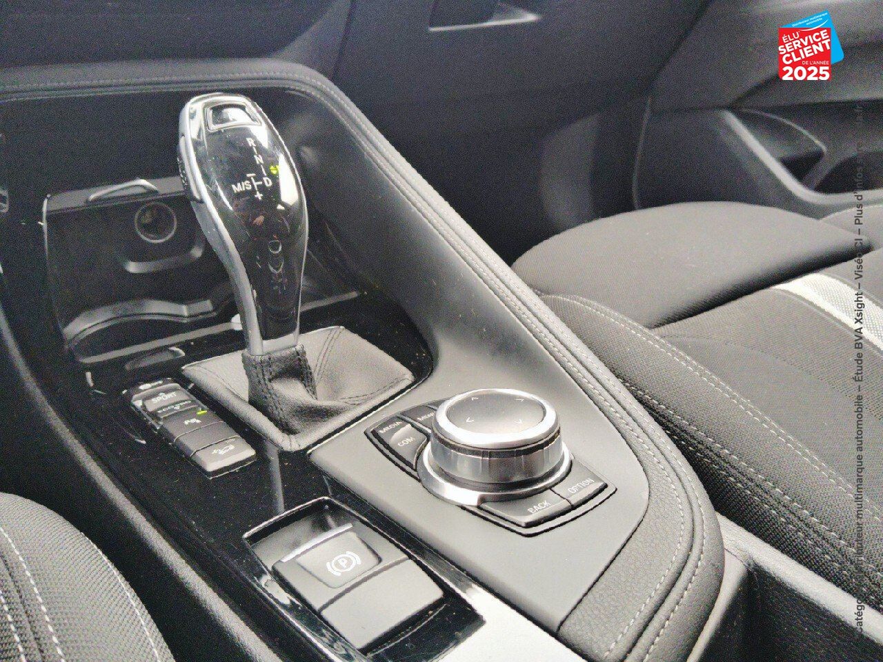 Véhicule d'occasion BMW X2 XDRIVE18DA 150CH LOUNGE EURO6D-T GPS CAMERA chez BMW Pontarlier