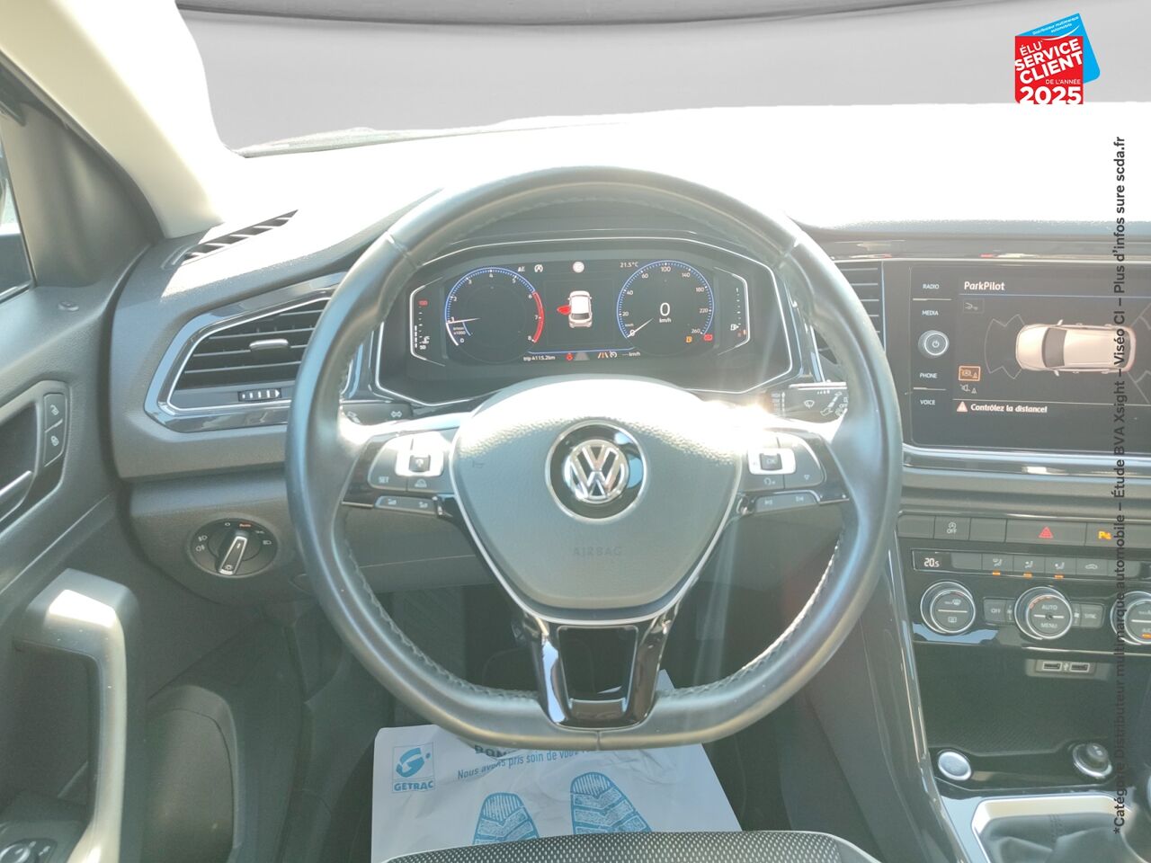 Véhicule d'occasion VOLKSWAGEN T-ROC 1.5 TSI EVO 150CH CARAT chez Renault Saint-Louis