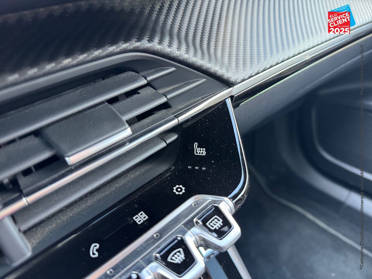 Véhicule d'occasion PEUGEOT 2008 1.2 PURETECH 130CH SS GT EAT8 chez Dacia Saverne