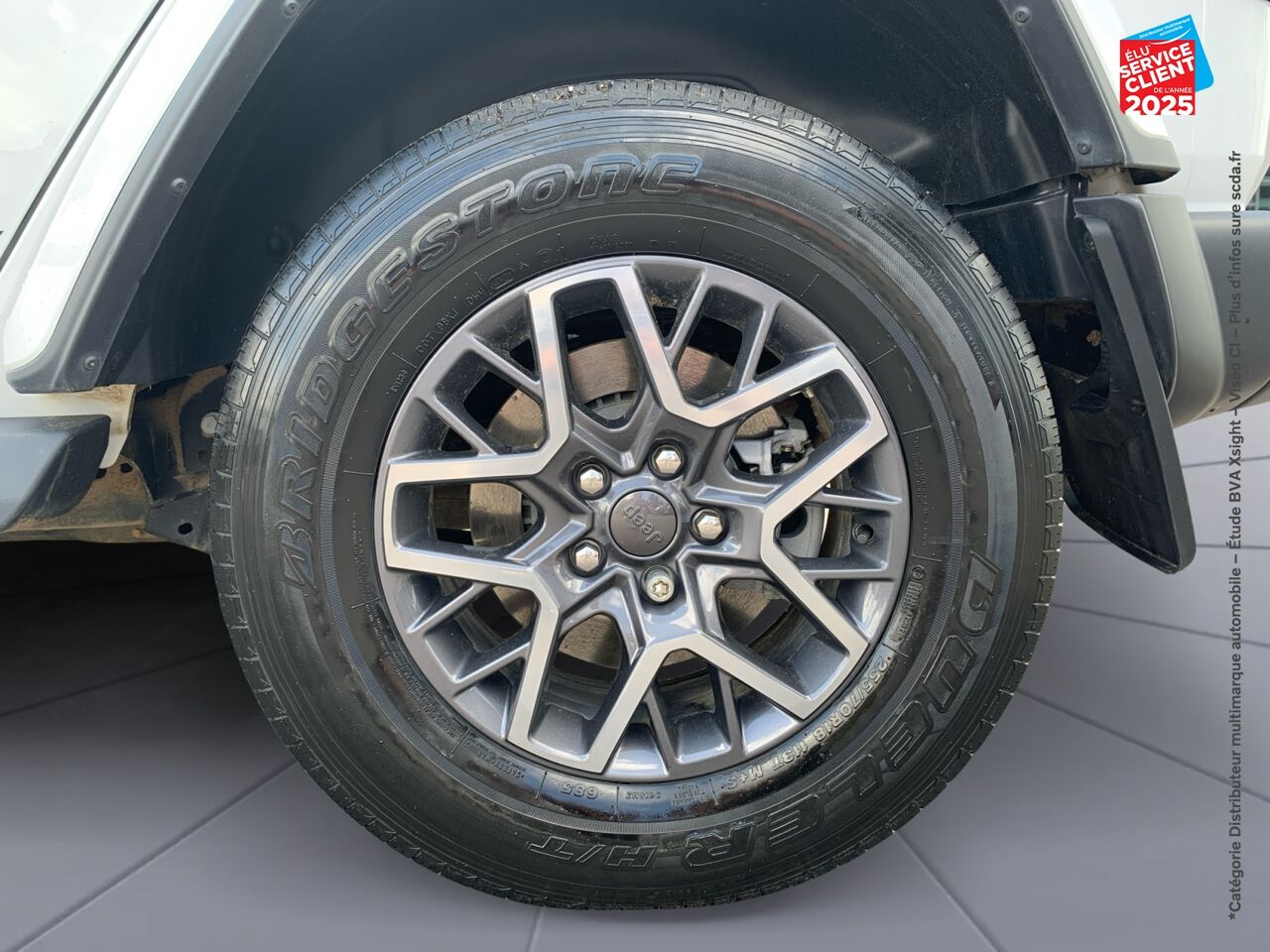 Véhicule d'occasion JEEP WRANGLER UNLIMITED 2.0 T 380CH 4XE OVERLAND COMMAND-TRAC MY22 chez Renault Saint-Louis