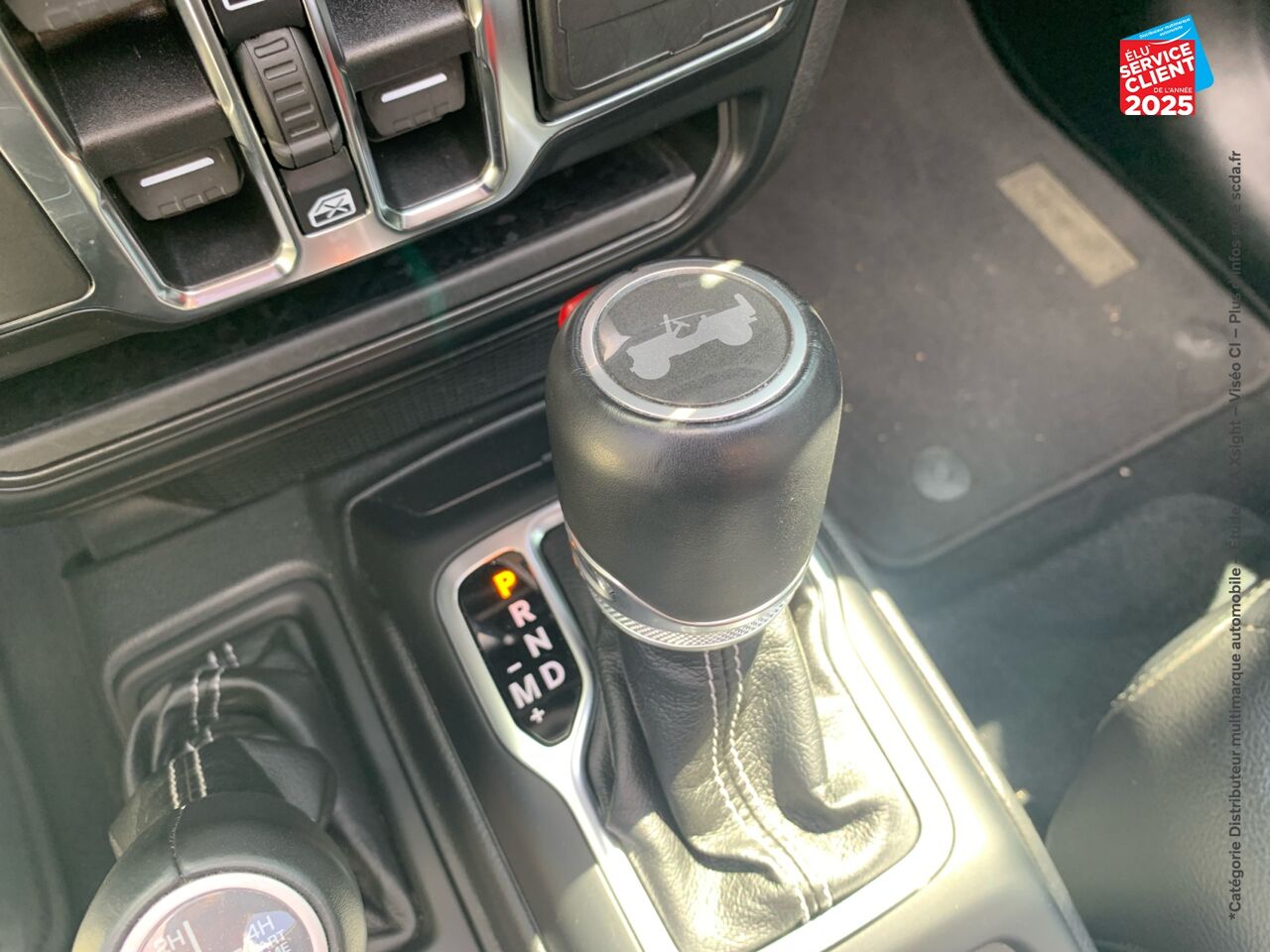 Véhicule d'occasion JEEP WRANGLER UNLIMITED 2.0 T 380CH 4XE OVERLAND COMMAND-TRAC MY22 chez Renault Saint-Louis