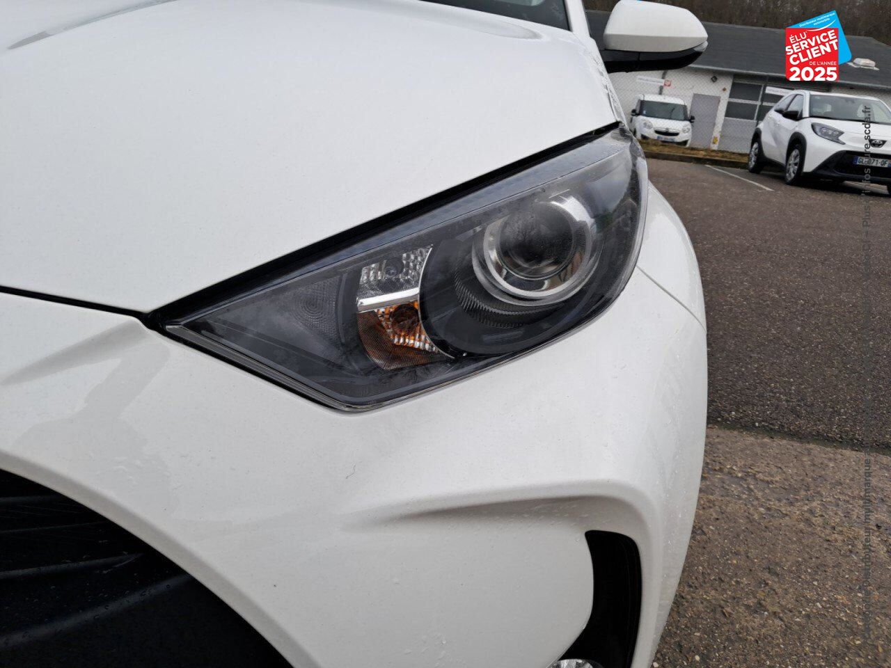 Véhicule d'occasion TOYOTA YARIS 116H DYNAMIC BUSINESS + PROGRAMME TOYOTA EXPERIENCE 5P MC24 chez Toyota Bar le Duc
