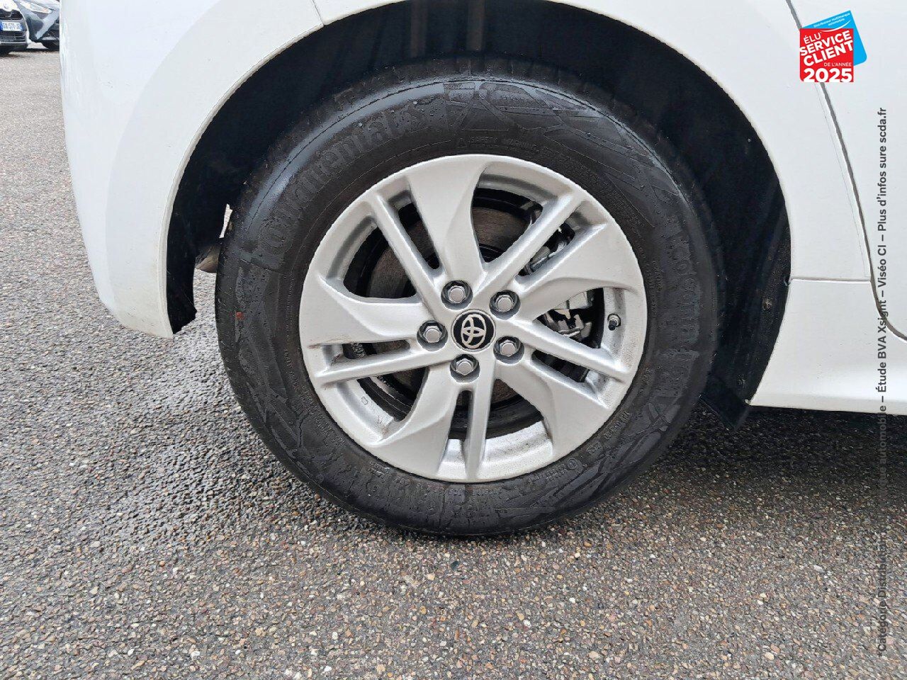 Véhicule d'occasion TOYOTA YARIS 116H DYNAMIC BUSINESS + PROGRAMME TOYOTA EXPERIENCE 5P MC24 chez Toyota Bar le Duc