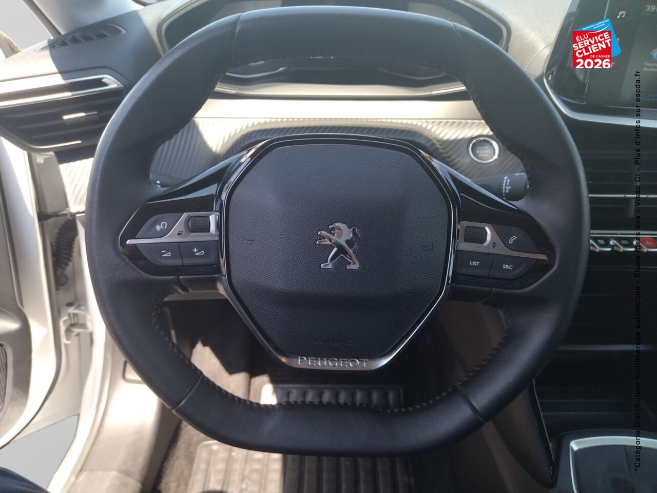 chez Peugeot Reims