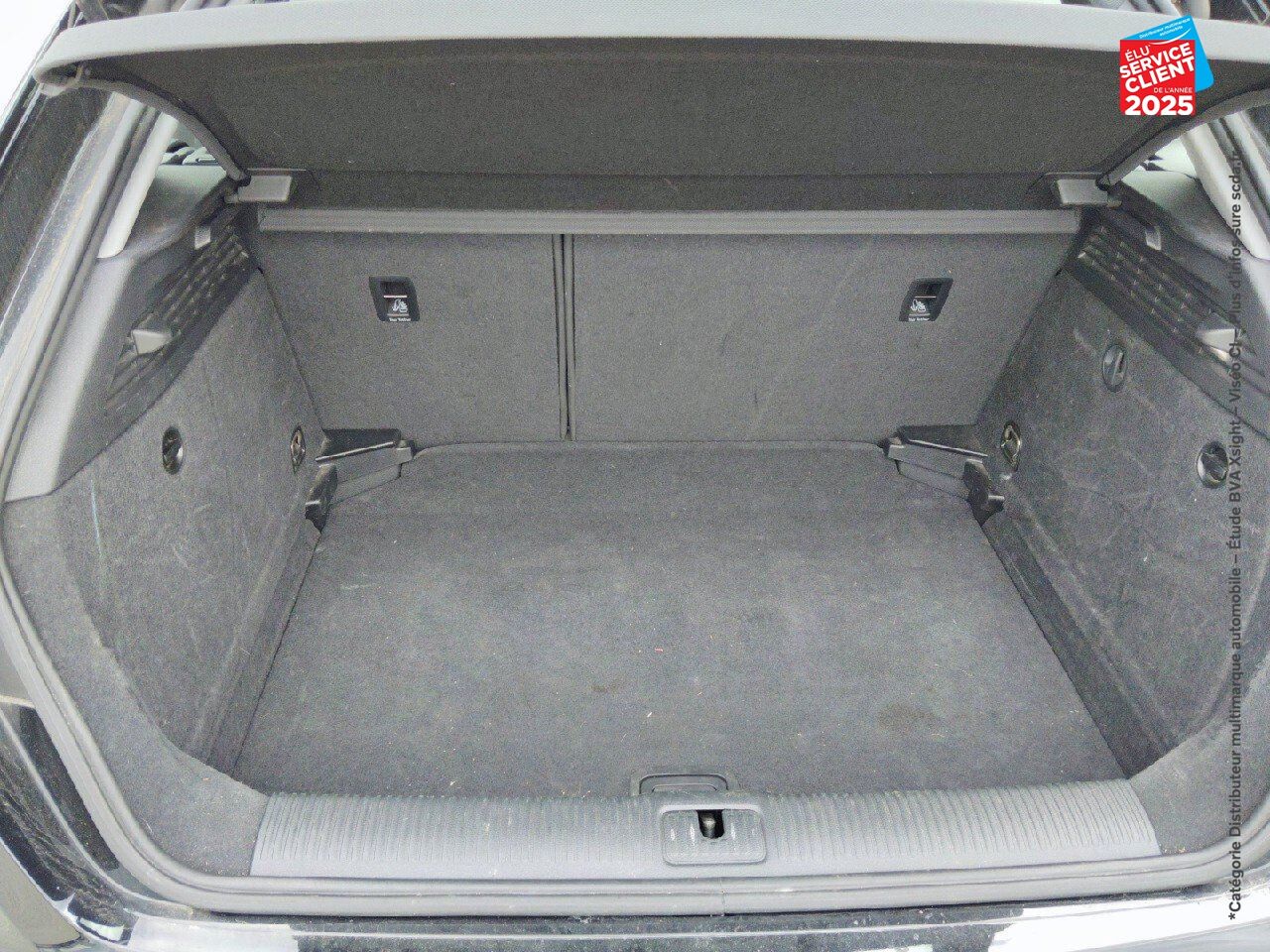 Véhicule d'occasion AUDI A3 SPORTBACK 30 TDI 116CH SPORT S TRONIC 7 EURO6D-T RADAR AV/AR ATTELAGE chez Nissan Beaune