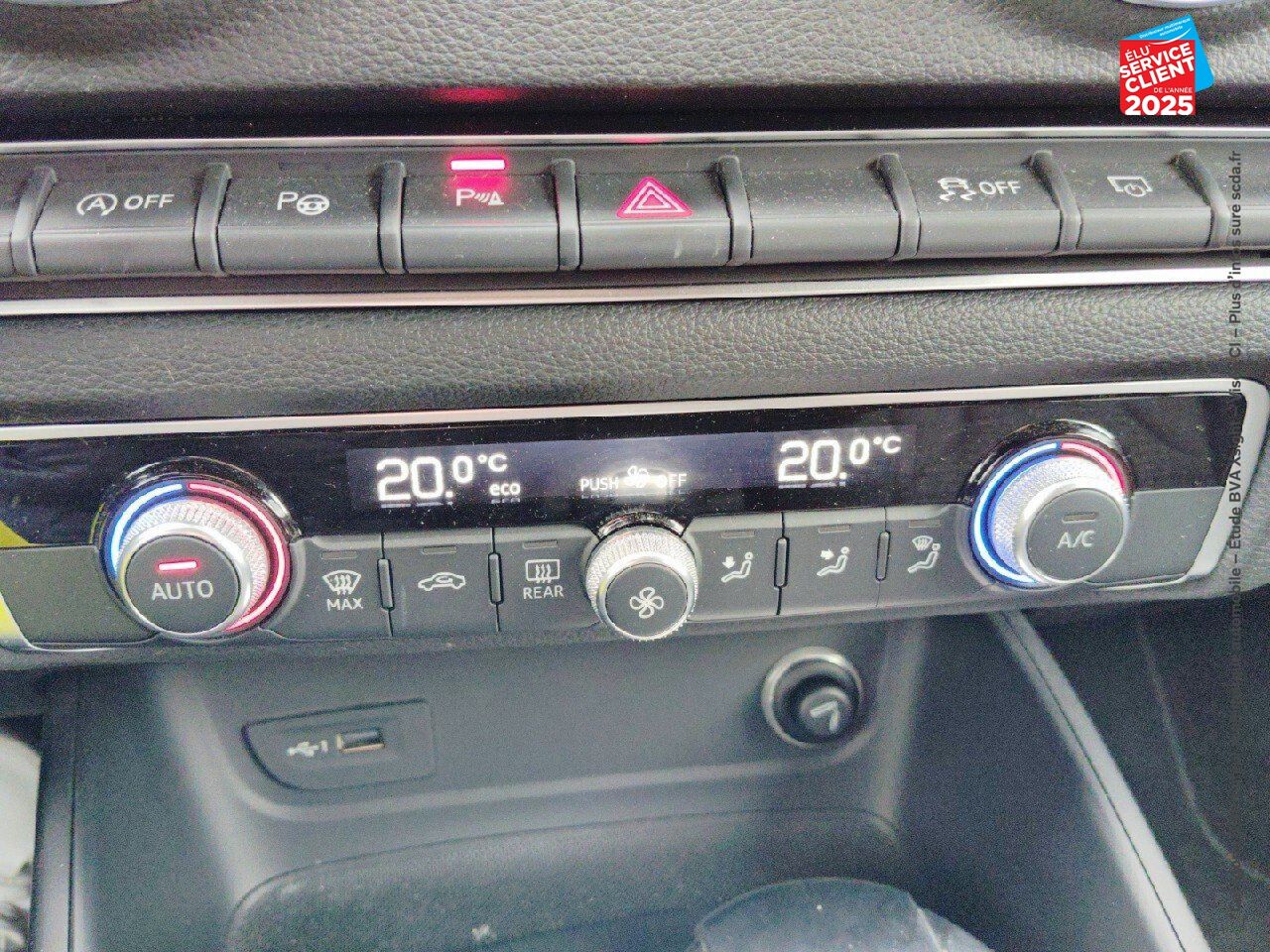 Véhicule d'occasion AUDI A3 SPORTBACK 30 TDI 116CH SPORT S TRONIC 7 EURO6D-T RADAR AV/AR ATTELAGE chez Nissan Beaune
