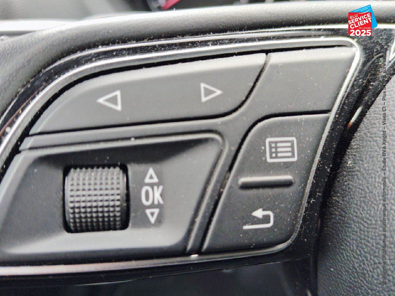 Véhicule d'occasion AUDI A3 SPORTBACK 30 TDI 116CH SPORT S TRONIC 7 EURO6D-T RADAR AV/AR ATTELAGE chez Nissan Beaune