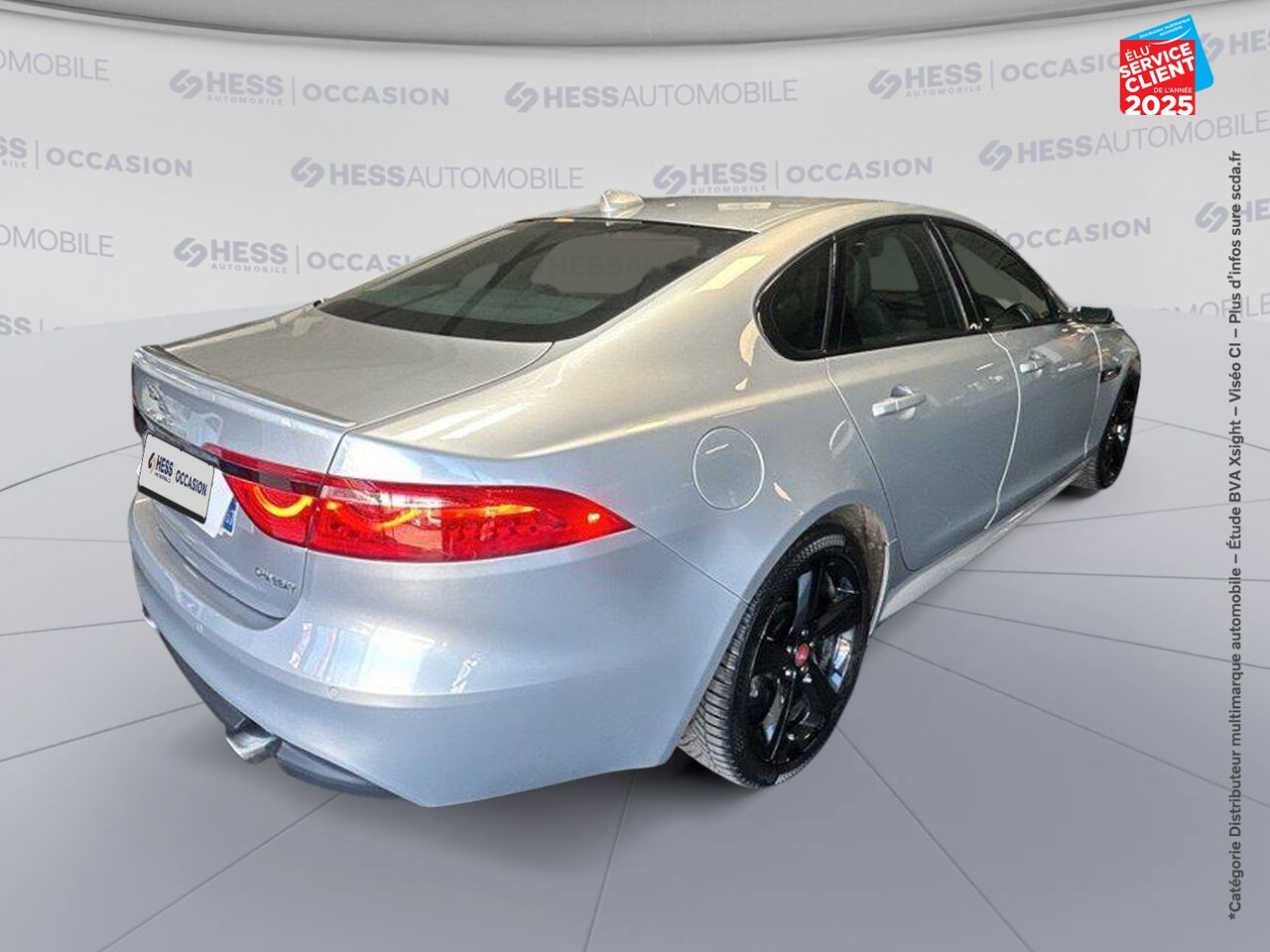 Véhicule d'occasion JAGUAR XF 2.0D 240CH R-SPORT AWD BVA GPS chez Hyundai Epernay