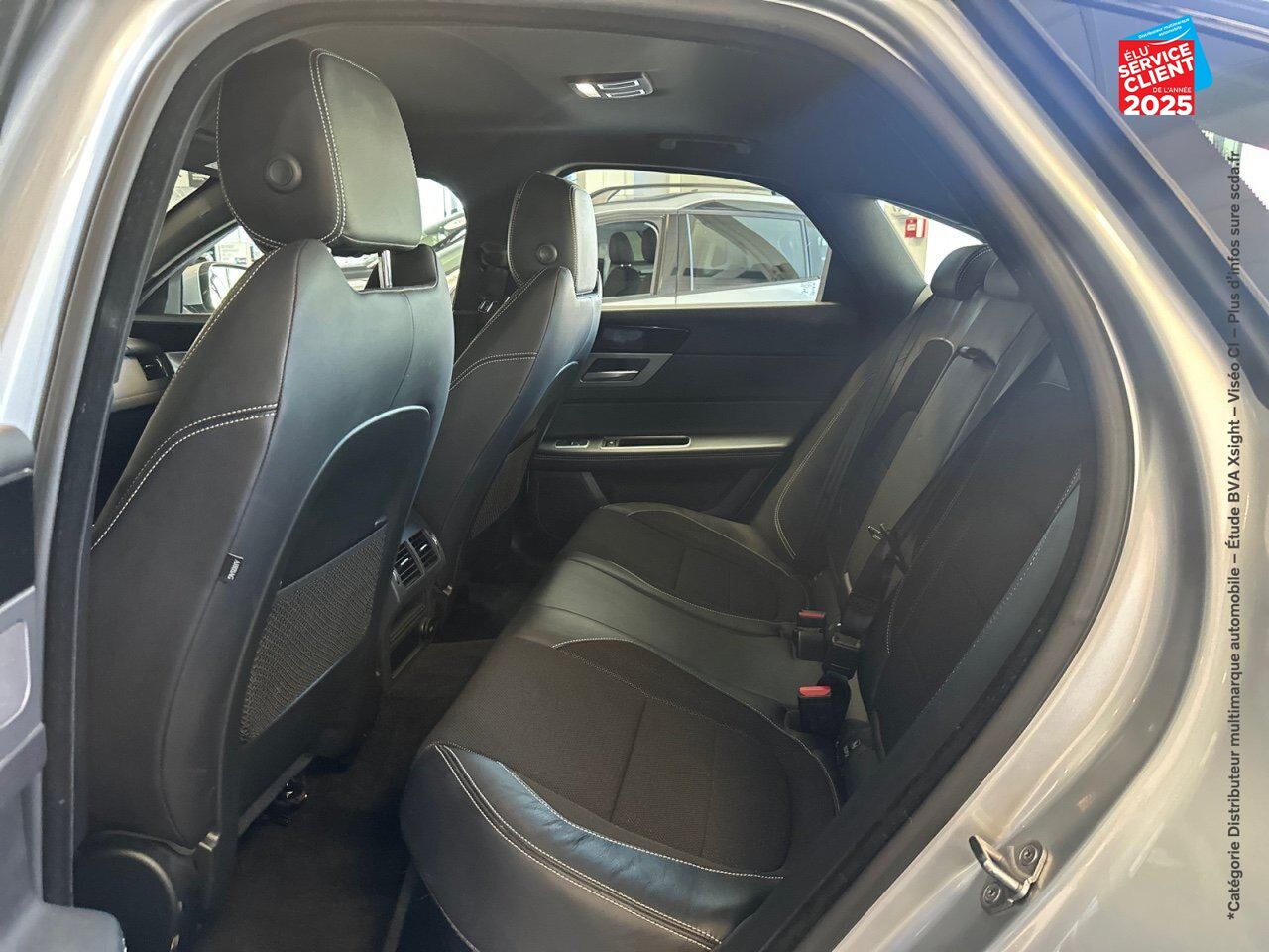 Véhicule d'occasion JAGUAR XF 2.0D 240CH R-SPORT AWD BVA GPS chez Hyundai Epernay