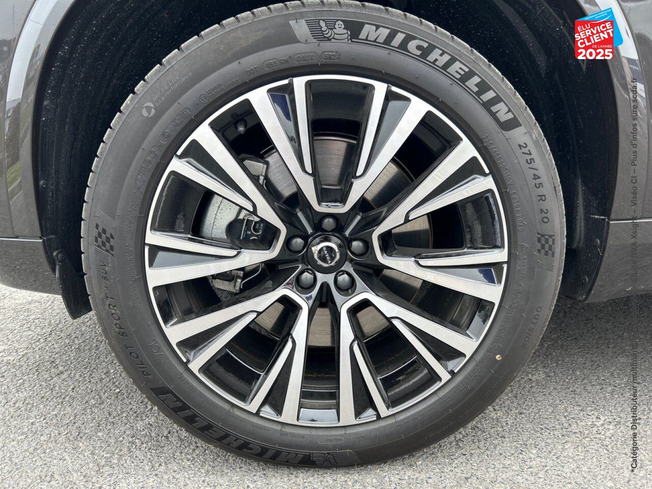 Véhicule d'occasion VOLVO XC90 T8 AWD 310 + 145CH ULTRA STYLE CHROME GEARTRONIC chez BMW Besançon
