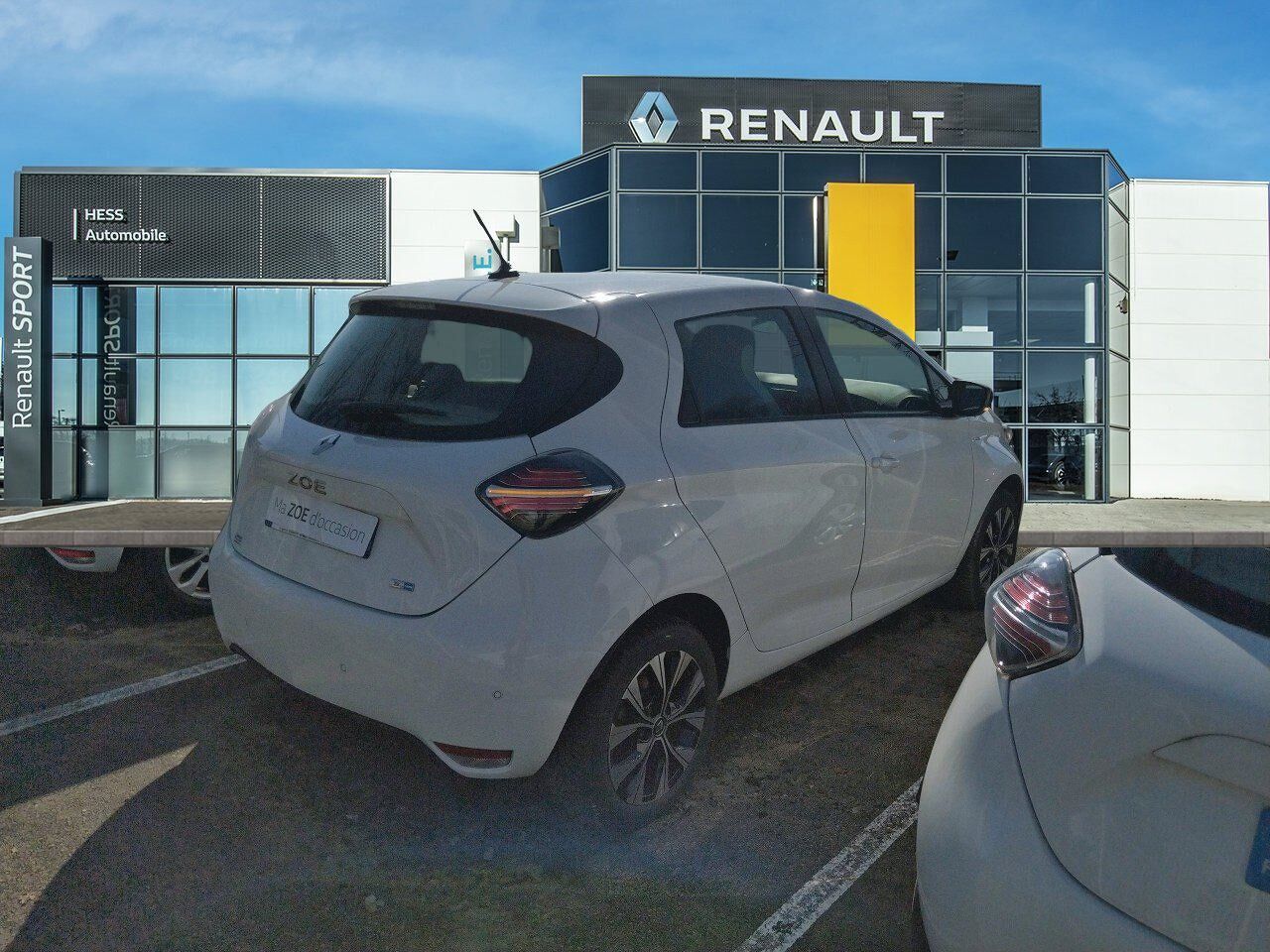Véhicule d'occasion RENAULT ZOE E-TECH LIMITED CHARGE NORMALE R110 ACHAT INTEGRAL chez Toyota Thionville