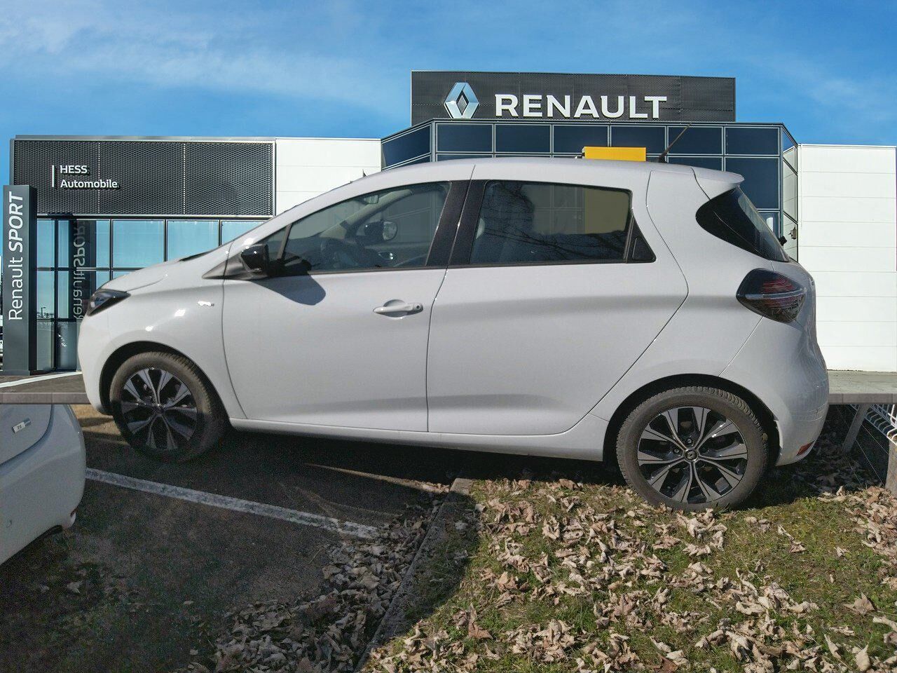 Véhicule d'occasion RENAULT ZOE E-TECH LIMITED CHARGE NORMALE R110 ACHAT INTEGRAL chez Toyota Thionville