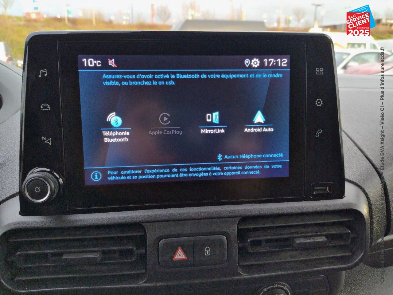 Véhicule d'occasion PEUGEOT PARTNER STANDARD 650KG BLUEHDI 100CH S/S PREMIUM chez Renault Colmar