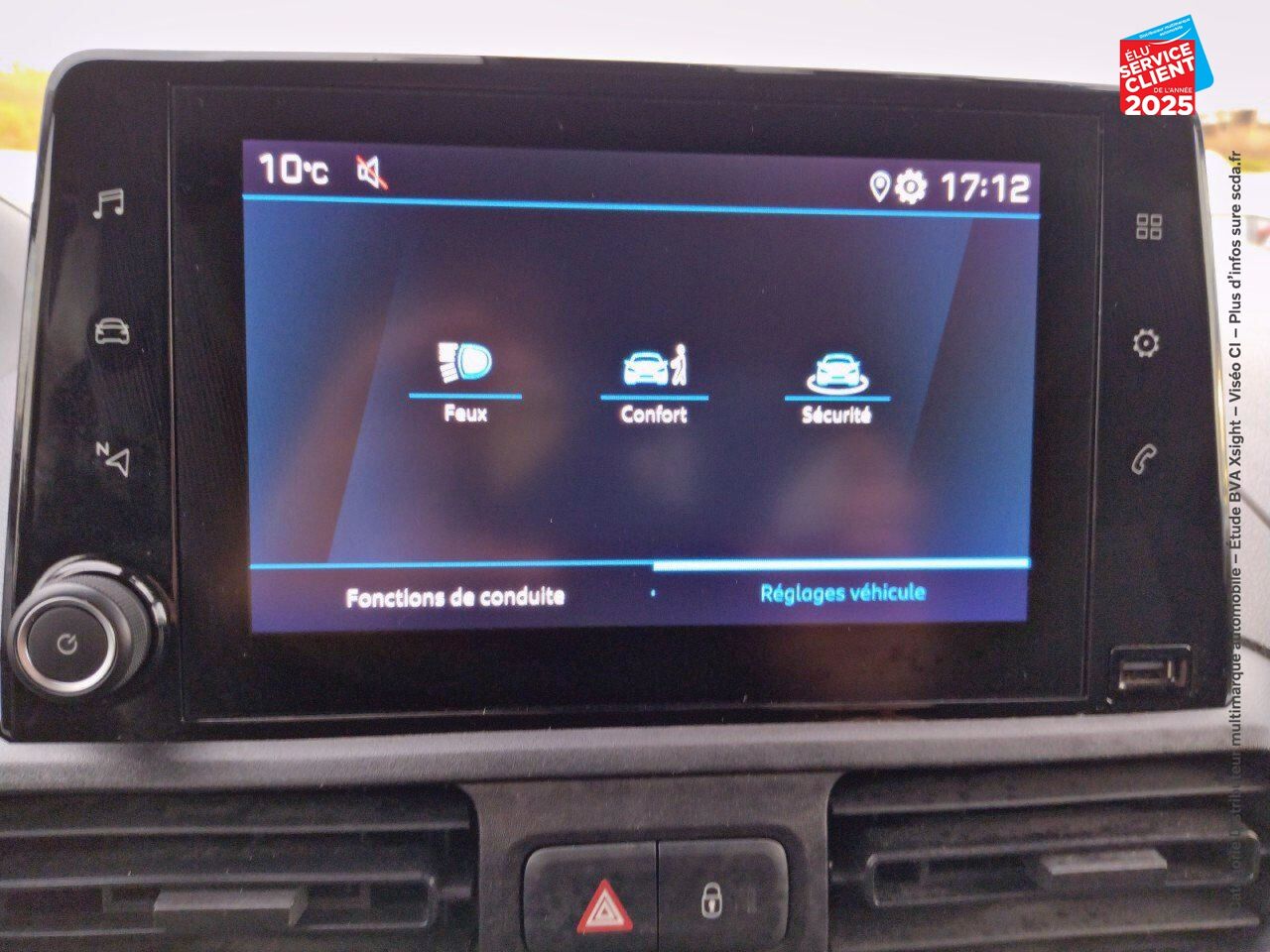 Véhicule d'occasion PEUGEOT PARTNER STANDARD 650KG BLUEHDI 100CH S/S PREMIUM chez Renault Colmar