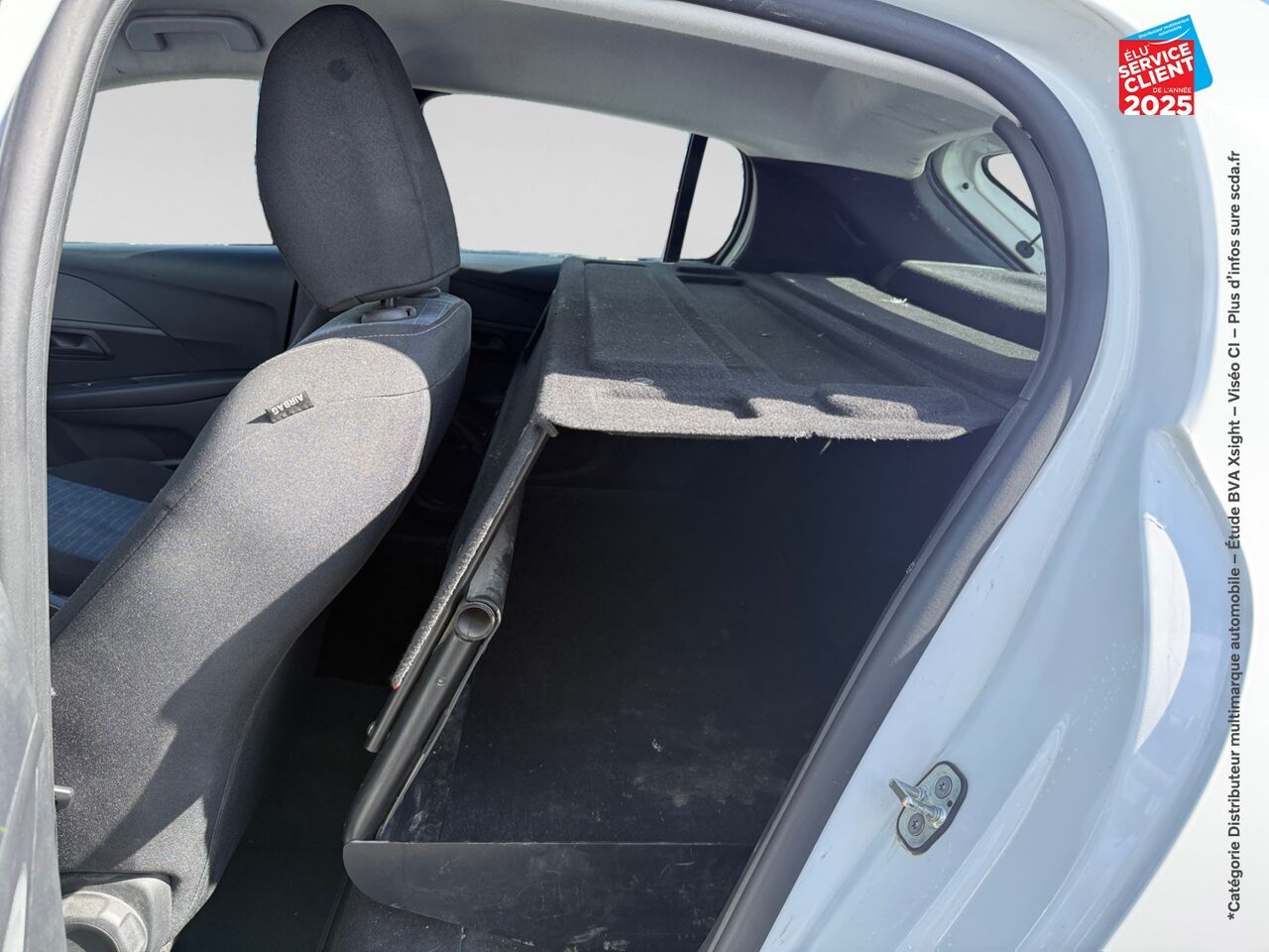 Véhicule d'occasion PEUGEOT 208 AFFAIRE 1.5 BLUEHDI 100 PREMIUM PACK GPS chez Renault Saint-Louis