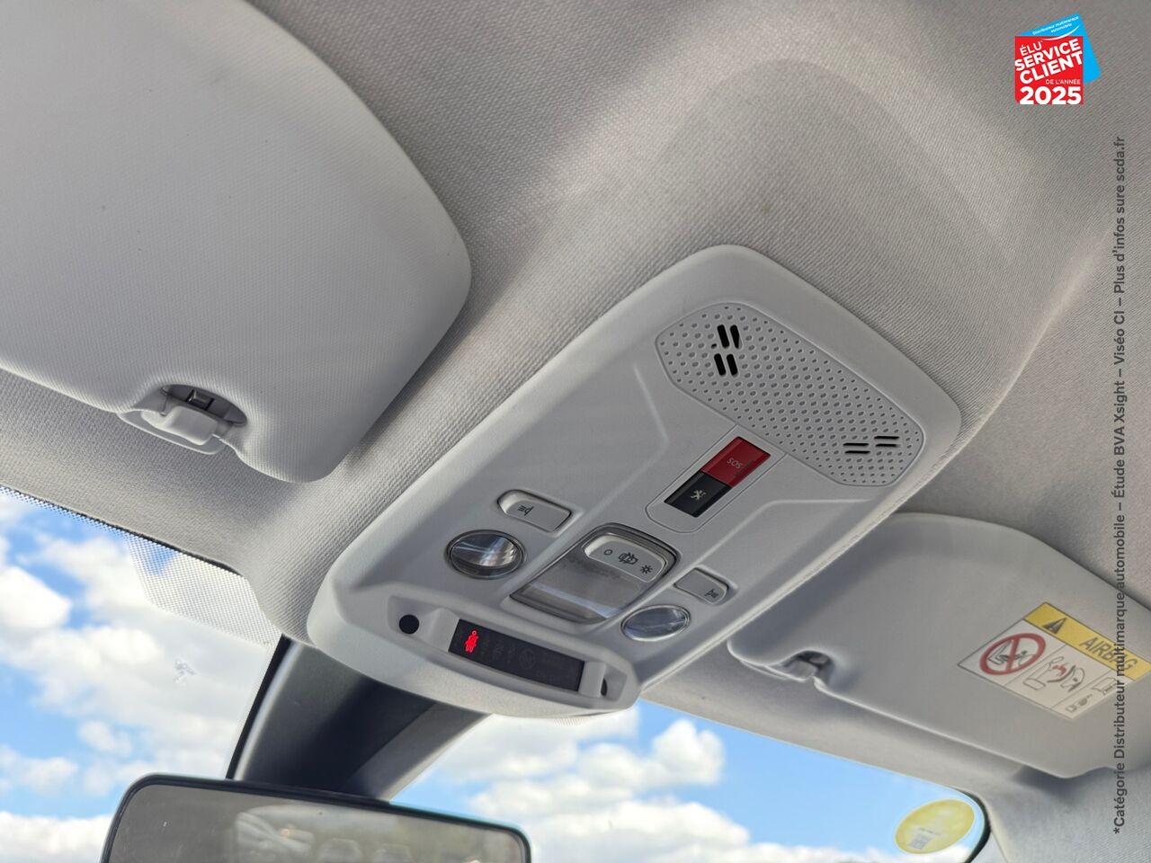 Véhicule d'occasion PEUGEOT 208 AFFAIRE 1.5 BLUEHDI 100 PREMIUM PACK GPS chez Renault Saint-Louis