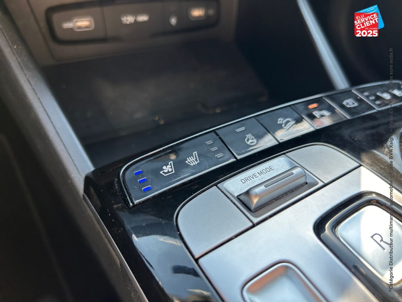 Véhicule d'occasion HYUNDAI TUCSON 1.6 T-GDI 230CH HYBRID EXECUTIVE BVA6 TOUVRANT SIEGES CHAUF/VENTIL/CUIR VOLANT CHAUF ATTELAGE chez Toyota Verdun