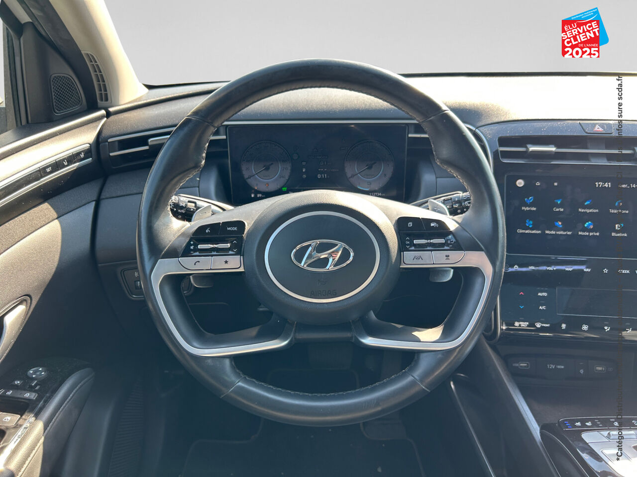 Véhicule d'occasion HYUNDAI TUCSON 1.6 T-GDI 230CH HYBRID EXECUTIVE BVA6 TOUVRANT SIEGES CHAUF/VENTIL/CUIR VOLANT CHAUF ATTELAGE chez Toyota Verdun