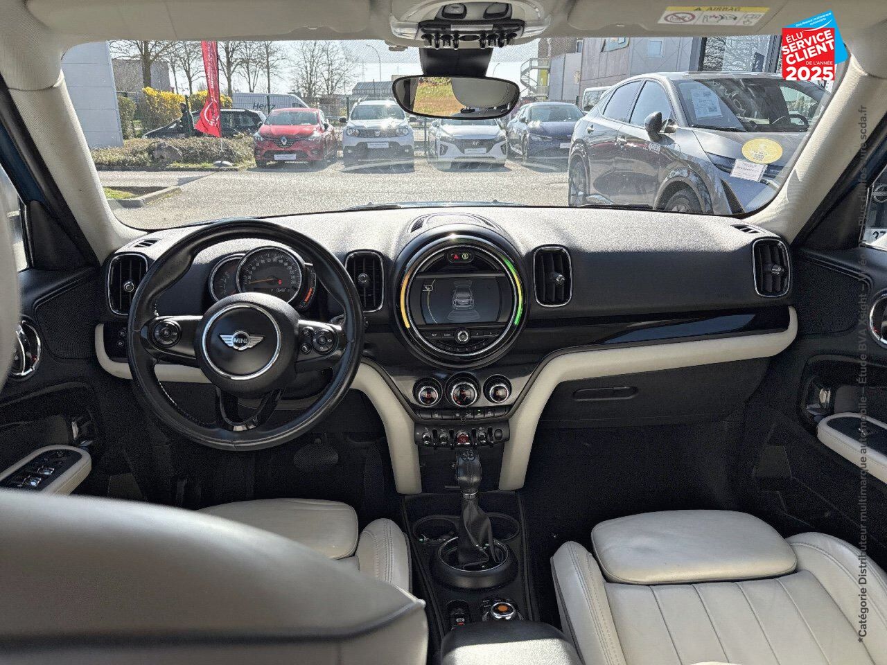 Véhicule d'occasion MINI COUNTRYMAN COOPER D 150CH BVA SIEGES CUIR GPS RADAR AV/AR chez MINI Colmar