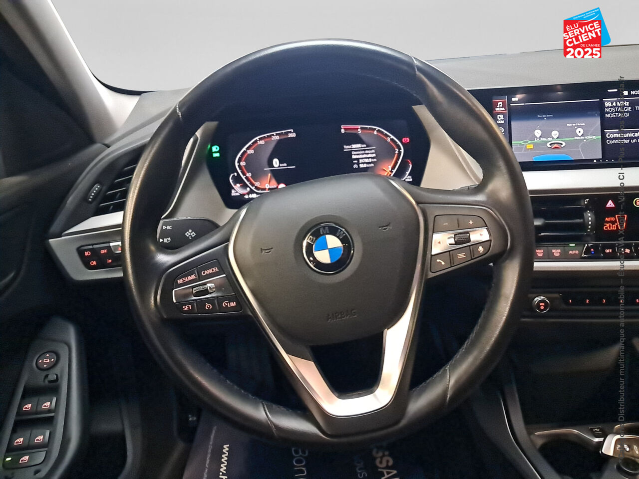 Véhicule d'occasion BMW SERIE 1 118D 150CH EDITION M DESIGN 8CV CAMERA GPS chez Volvo Epernay