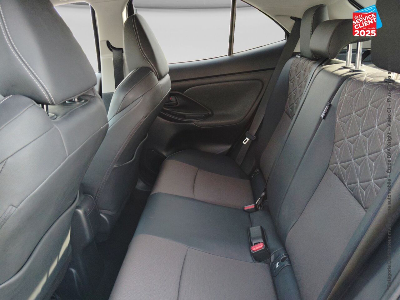 Véhicule d'occasion TOYOTA YARIS CROSS 116H COLLECTION AWD-I MY21 SIEGE CHAUF chez Dacia Strasbourg