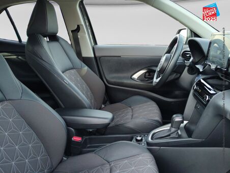 TOYOTA YARIS CROSS 116H...