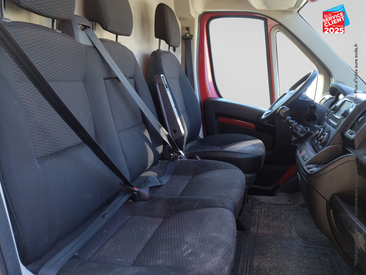 Véhicule d'occasion CITROEN JUMPER FG 30 L2H2 2.2 BLUEHDI 120 SS DRIVER chez Hyundai Epernay