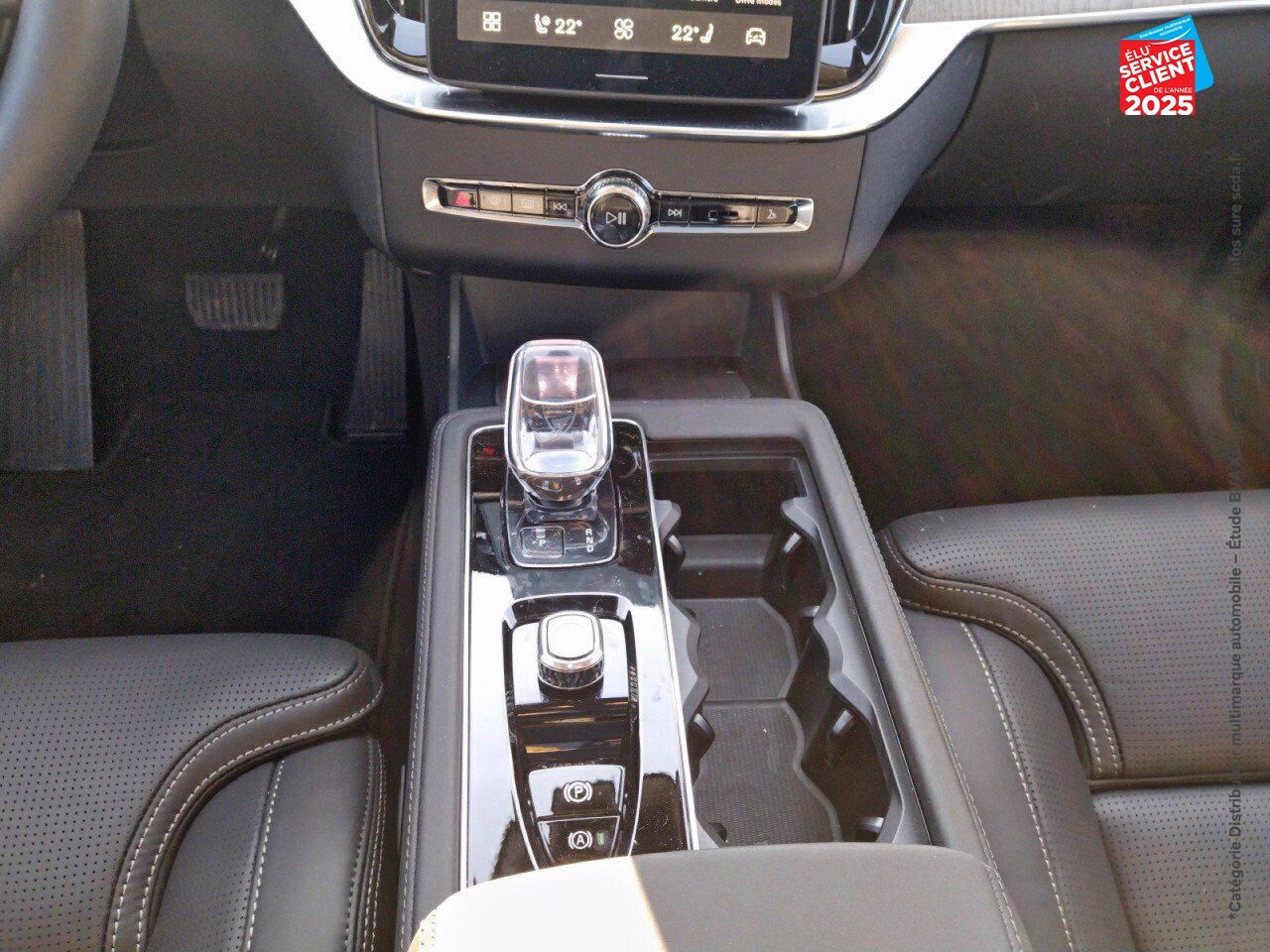 Véhicule neuf VOLVO XC90 T8 AWD 310 + 145CH ULTRA STYLE CHROME GEARTRONIC chez Volvo Epernay