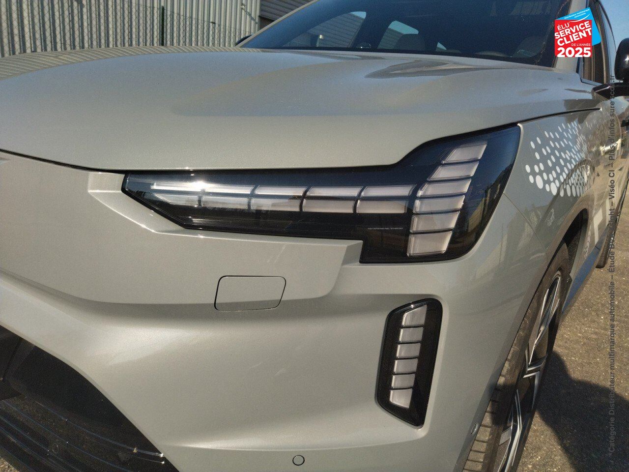 Véhicule neuf VOLVO EX90 RECHARGE TWIN PERFORMANCE 517CH ULTRA chez Volvo Epernay