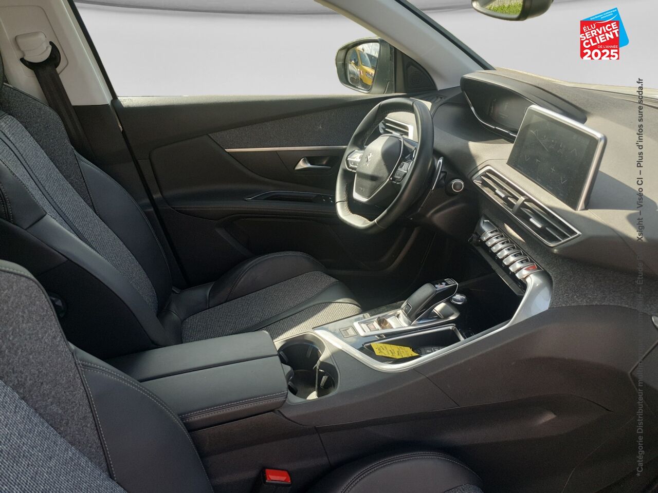 Véhicule d'occasion PEUGEOT 3008 1.2 PURETECH 130CH ALLURE S/S EAT6 CAMERA GPS chez Toyota Sarreguemines