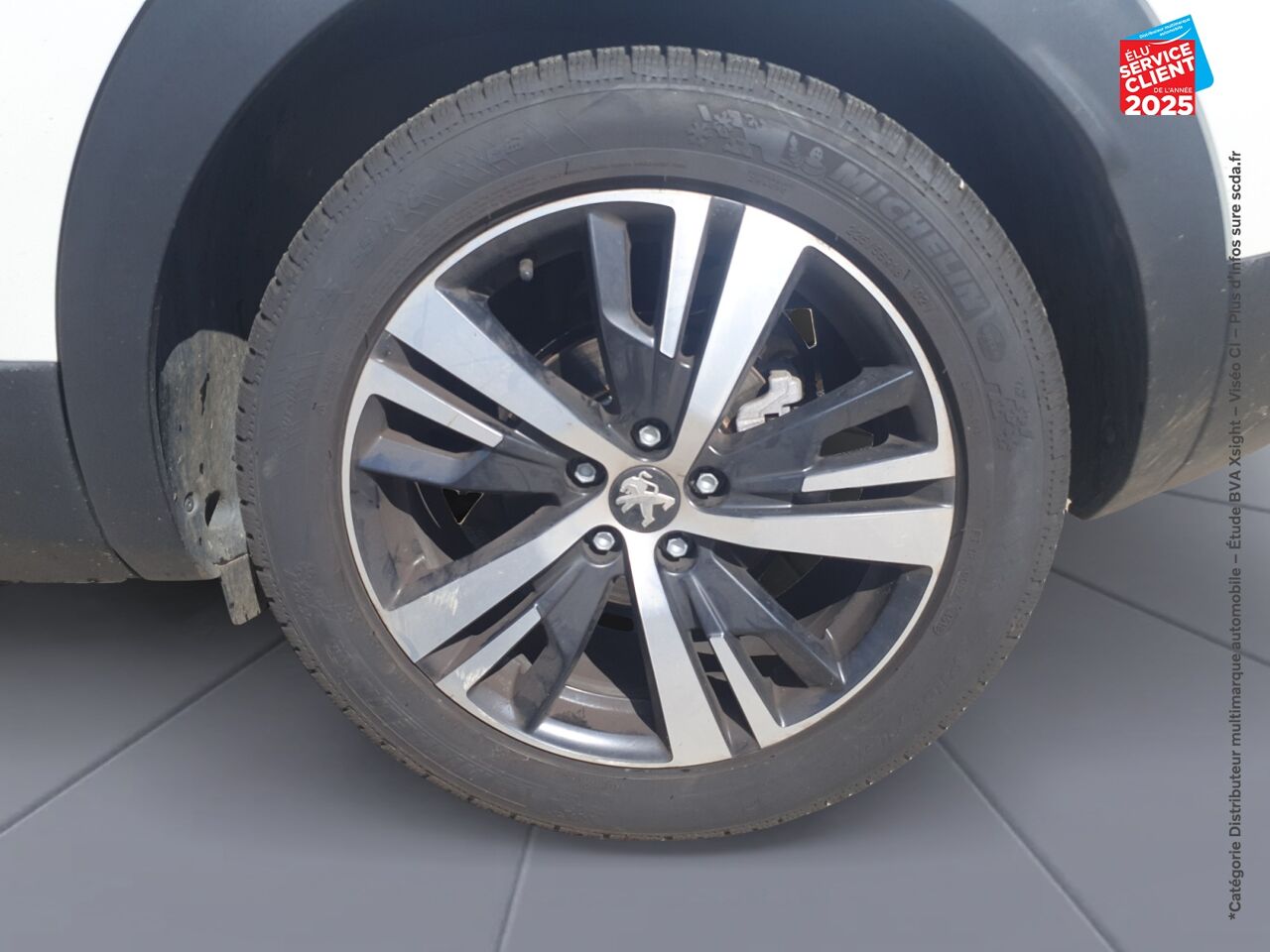 Véhicule d'occasion PEUGEOT 3008 1.2 PURETECH 130CH ALLURE S/S EAT6 CAMERA GPS chez Toyota Sarreguemines