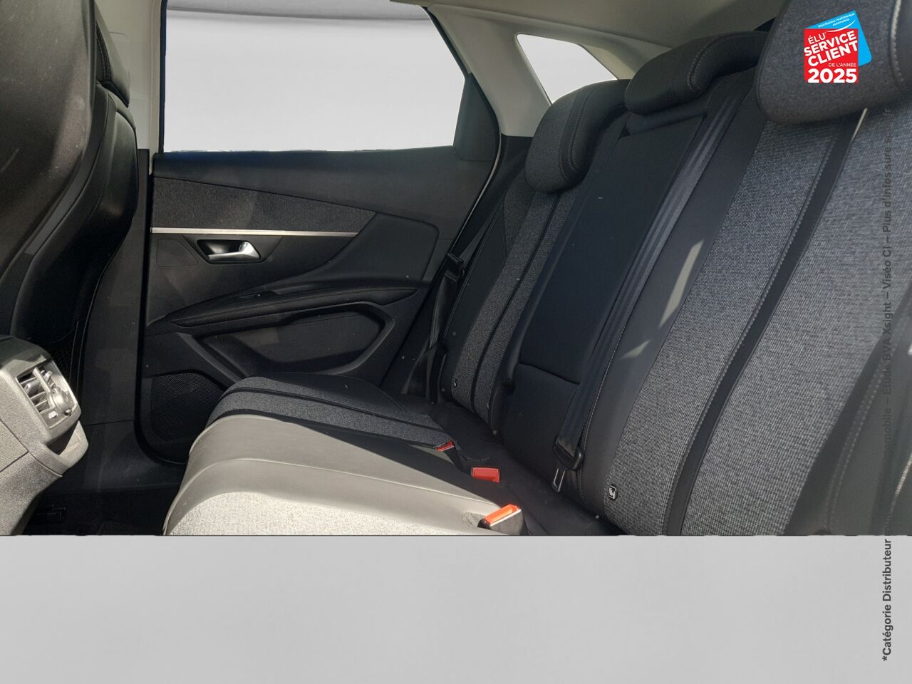 Véhicule d'occasion PEUGEOT 3008 1.2 PURETECH 130CH ALLURE S/S EAT6 CAMERA GPS chez Toyota Sarreguemines