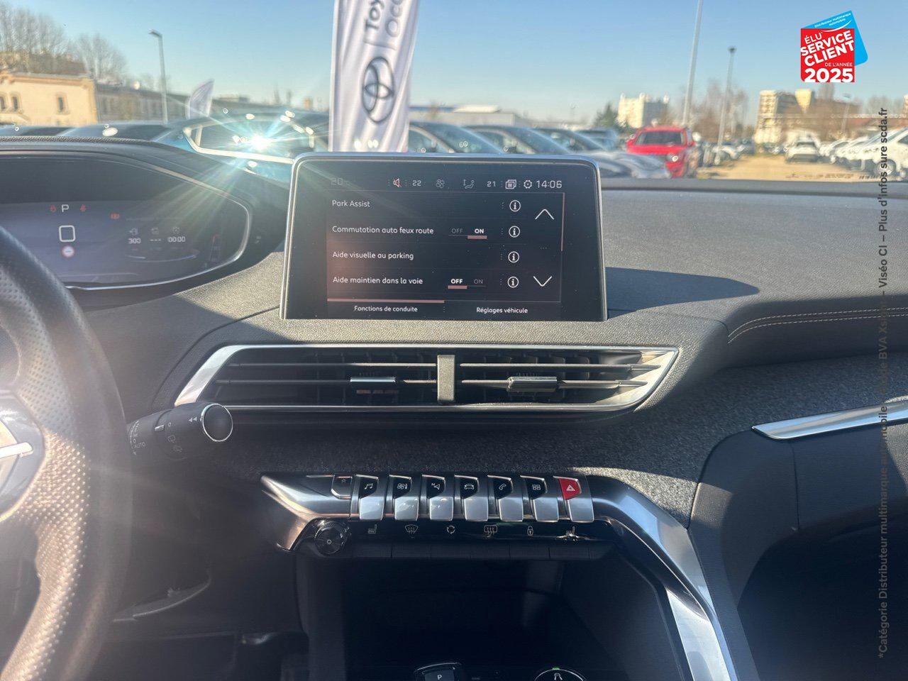 Véhicule d'occasion PEUGEOT 3008 1.2 PURETECH 130CH GT LINE SS EAT6 chez Toyota Sarreguemines