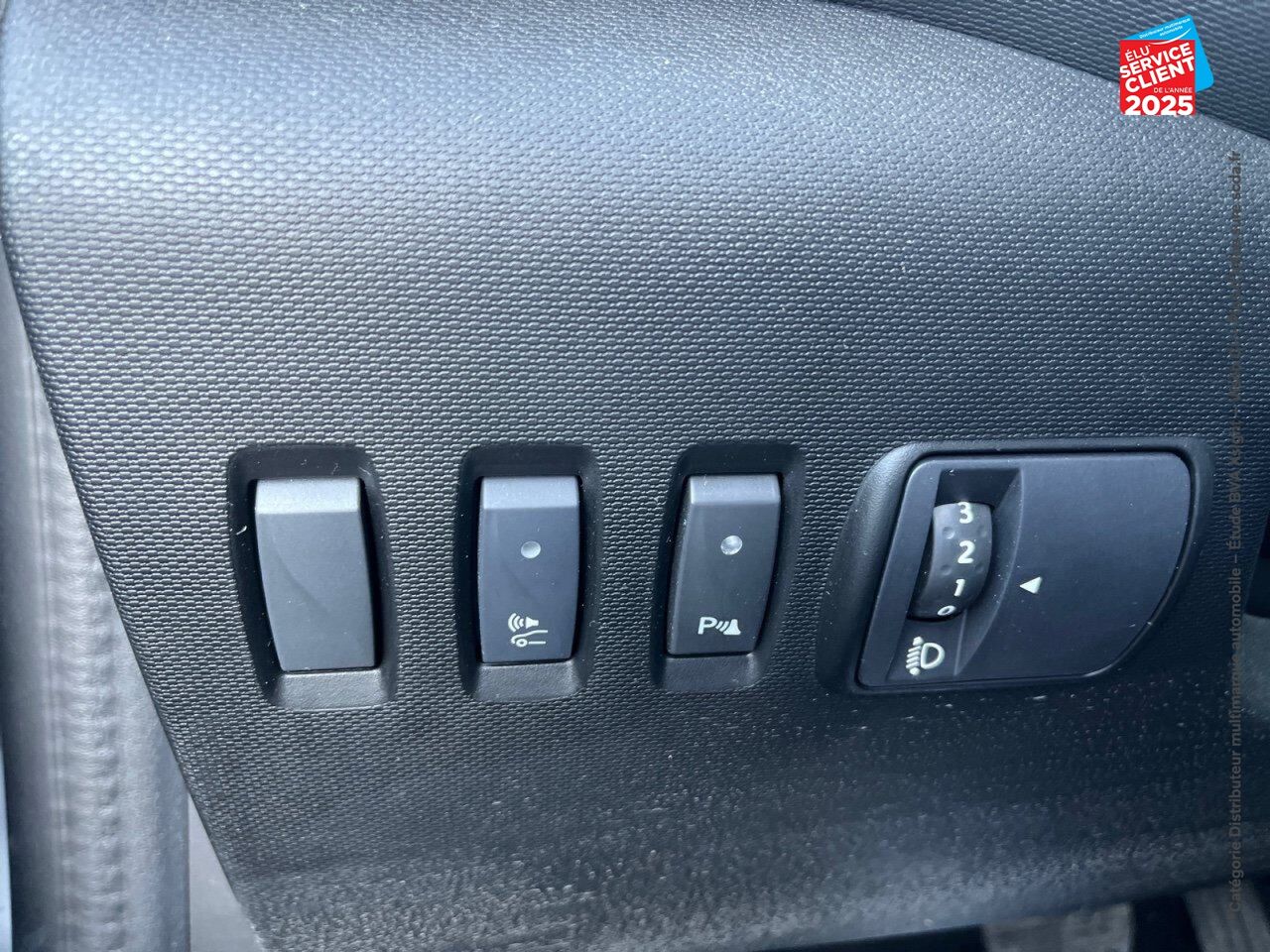 chez Renault Saint-Louis