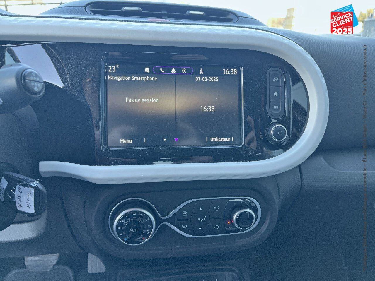 chez Renault Saint-Louis