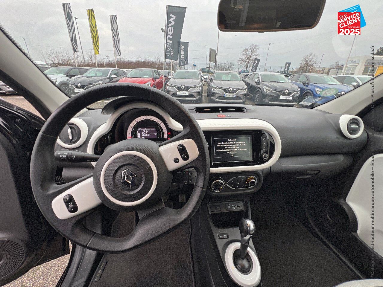 chez Renault Saint-Louis