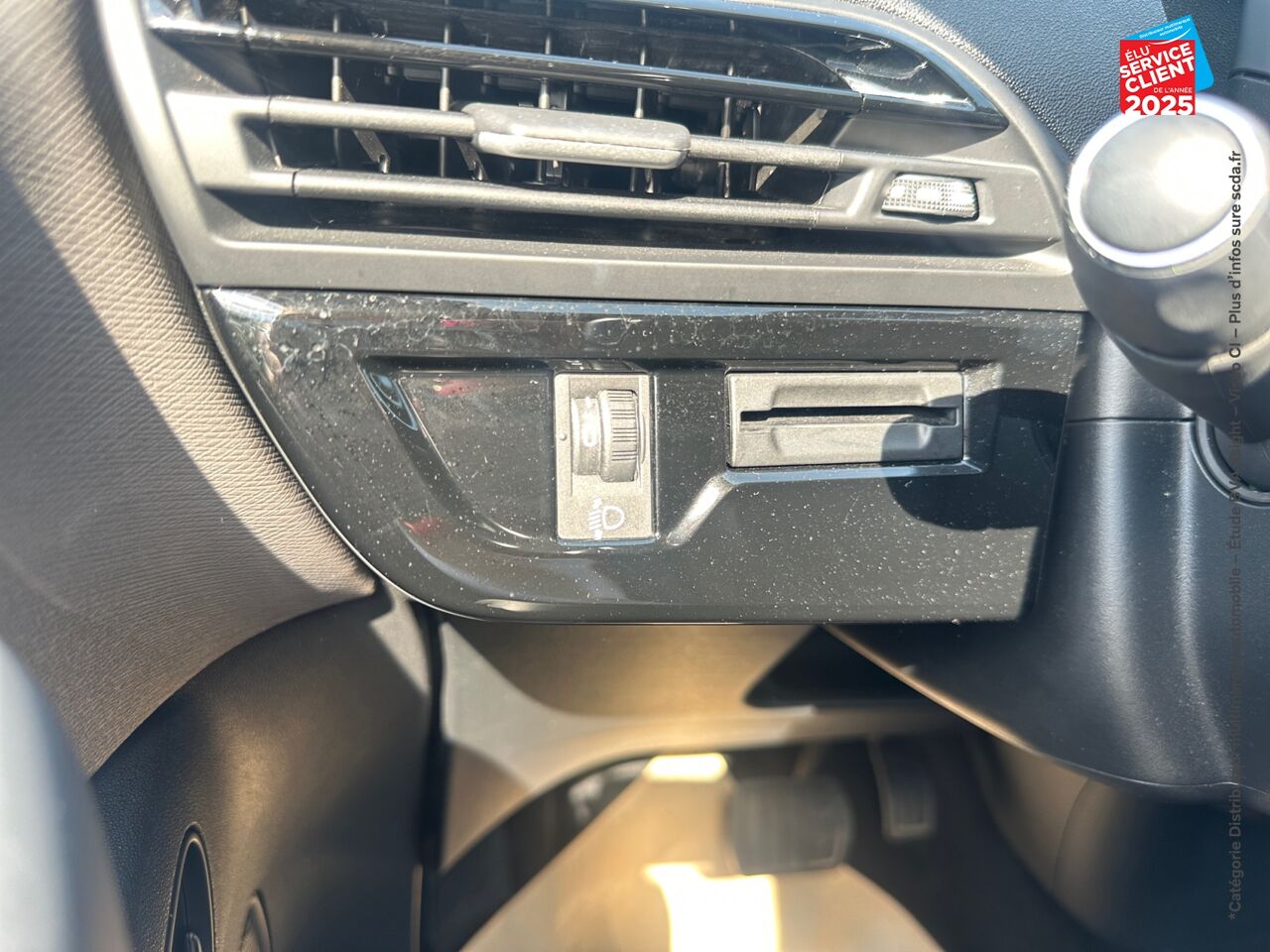 Véhicule d'occasion CITROEN C4 SPACETOURER PURETECH 130CH SS FEEL EAT8 E6.D 6CV chez Nissan Haguenau