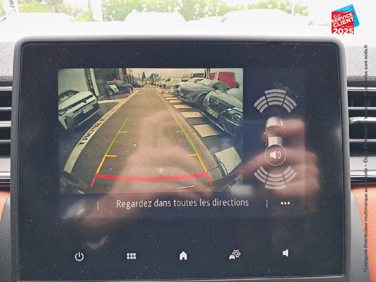 Véhicule d'occasion RENAULT CAPTUR 1.3 TCE 130CH FAP INTENS PACK CITY GPS CAMERA chez Opel Bar le Duc