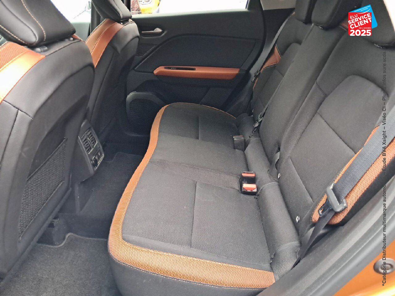 Véhicule d'occasion RENAULT CAPTUR 1.3 TCE 130CH FAP INTENS PACK CITY GPS CAMERA chez Opel Bar le Duc