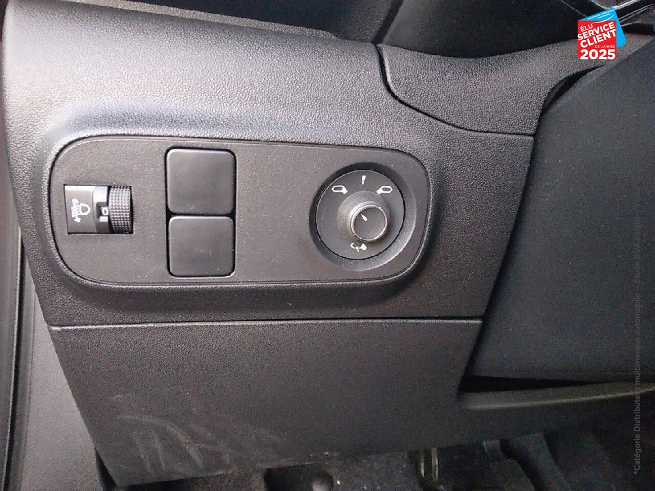 Véhicule d'occasion CITROEN C3 1.2 PURETECH 110CH SS SHINE EAT6 chez Renault Colmar